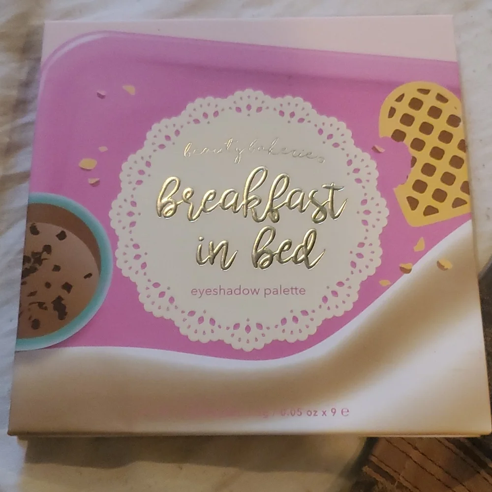 Breakfast in bed boxed 9 gorgeous colors